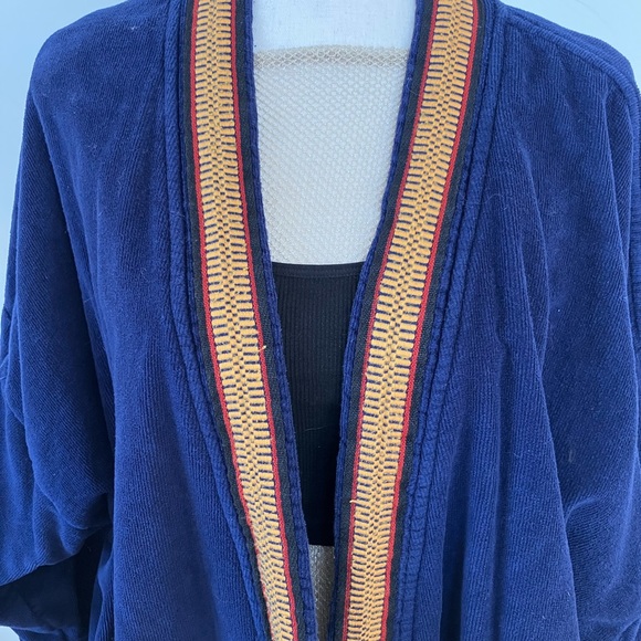Yves Saint Laurent bathrobe - Picture 6 of 9